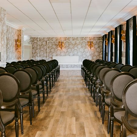 Marine Troon Hotel Kültér fotó The Long Room